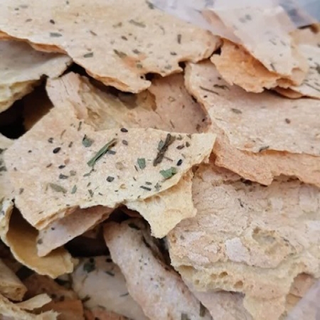 نان خشک سبوس دار